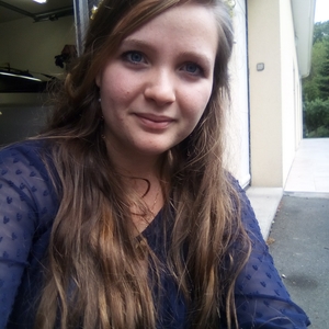 Manon-Melanie - Prof d'aide aux devoirs - Saint-Aubin-d'Écrosville