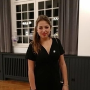 Lola - Prof d'aide aux devoirs - Amiens