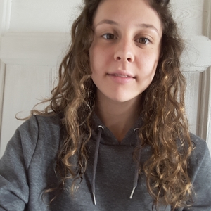 Adele - Prof d'aide aux devoirs - Concarneau