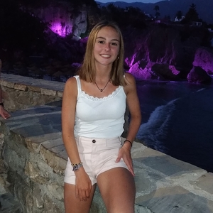 Amandine - Prof d'économie - Beignon