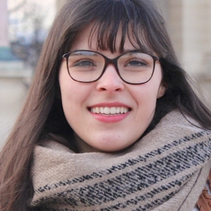 Léa - Prof d'aide aux devoirs - Paris