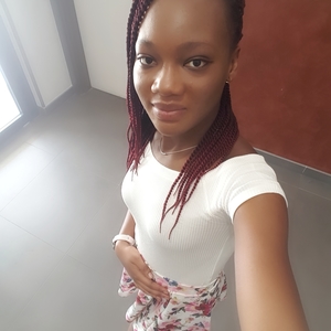 Yasmina - Prof de maths - Lille