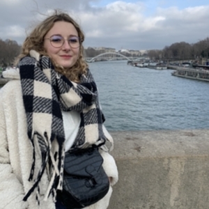 Anna - Prof d'aide aux devoirs - Lille