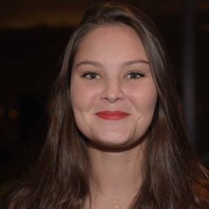 Charlotte - Prof de maths - Allauch