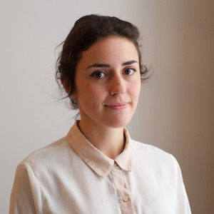 Louise - Prof de physique - chimie - Paris
