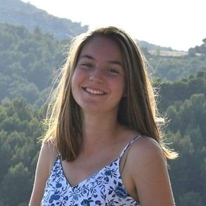 Laurence - Prof de maths - Ottignies-Louvain-la-Neuve