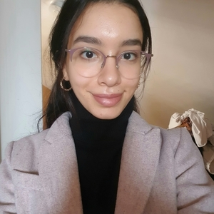 Nouhaila - Prof de maths - Bruxelles