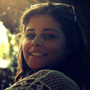 Claire - Prof de physique - Marseille