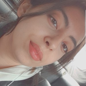 Aya - Prof de maths - Valenciennes