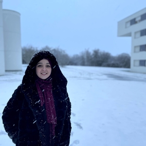 Yasmine - Prof de maths - Metz