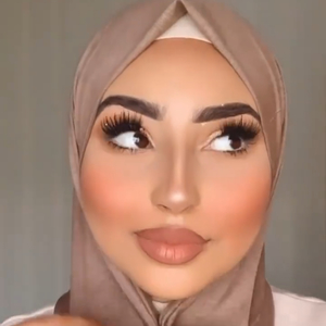 Hajar - Prof de design d'intérieur - Charleroi
