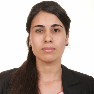 Kahina - Prof de maths - Paris