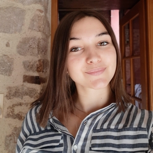 Laura - Prof d'anglais - Saint-Malô-du-Bois