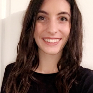 Laura - Prof de maths - Lentilly