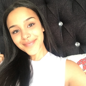Nehaila - Prof d'aide aux devoirs - Évry-Courcouronnes