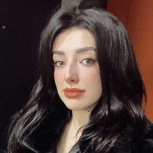Omaima - Prof d'italien - Lyon