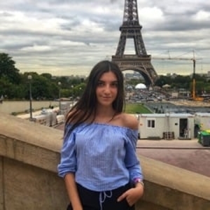 Viola Maria - Prof de français - Bagnolet
