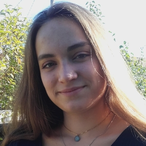 Maélys - Prof de maths - Parthenay