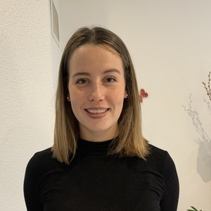 Laura - Prof de français - Paris