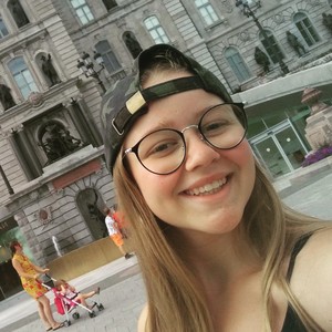 Alexia - Prof d'aide aux devoirs - Woluwe-Saint-Lambert