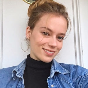 Maeva - Prof d'aide aux devoirs - Paris