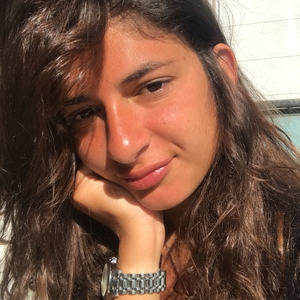 Charlotte - Prof de maths - Marseille