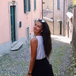 Lucie - Prof de maths - Paris