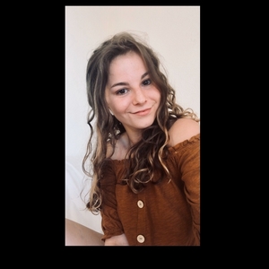 Emma - Prof de français - Villepinte