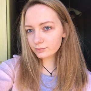 Emma - Prof d'anglais - Valenciennes