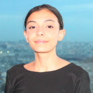 Amira - Prof de réduction d'accent français - Puteaux