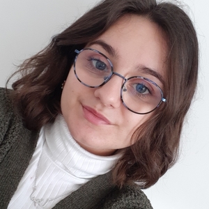 Léa - Prof d'aide aux devoirs - Lille