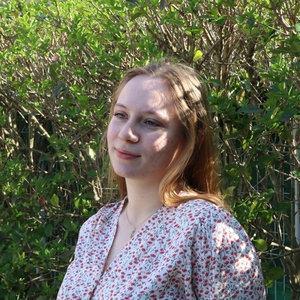 Anastasia - Prof de compréhension écrite - anglais - Perpignan