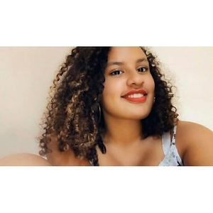 Alyssa - Prof d'anglais - Chelles
