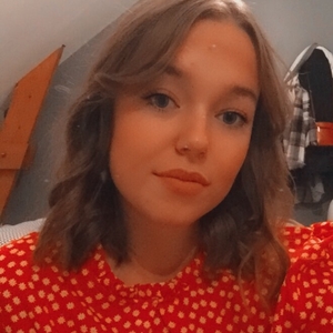 Louise - Prof d'aide aux devoirs - Caen