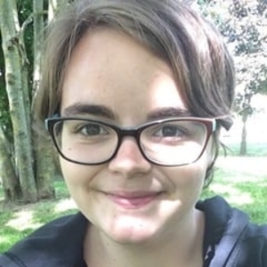 Ella - Prof d'allemand - Neuilly-sur-Seine