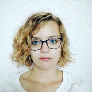 Lucie - Prof d'anglais - Cléon