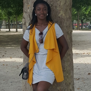 Léonie - Prof de français - Nice
