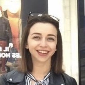 Clémence - Prof d'anglais britannique - Notre-Dame-d'Oé