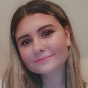 Emeline - Prof d'expression orale - anglais - Ruffey-lès-Echirey