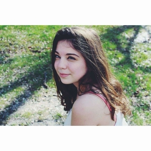 Julie - Prof d'allemand - Saint-Avit-Saint-Nazaire