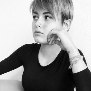 Coralie - Prof de diction - Estaimpuis
