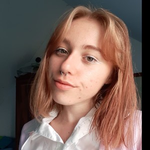 Nell - Prof d'anglais - Caen