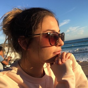 Romane - Prof de compréhension écrite - anglais - Marseille