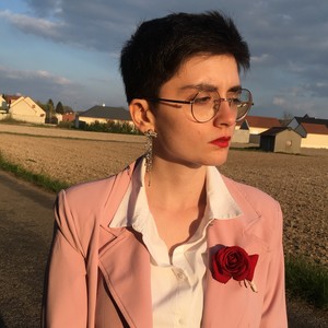 Julie - Prof de guitare - Lille