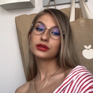 Anastasia Victoria - Prof de russe - Paris
