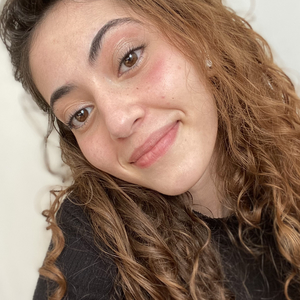 Nesrine - Prof de photoshop - Garges-lès-Gonesse