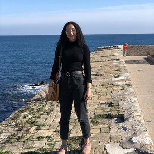 Morgane - Prof de maths - Cergy