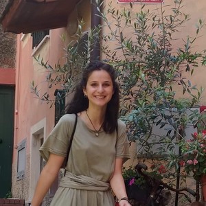 Lara - Prof d'aide aux devoirs - Montrouge