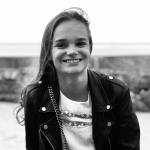 Emma - Prof de géopolitique - Paris