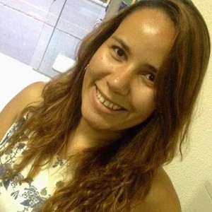 Karla - Prof de fle - français langue étrangère - Goiânia